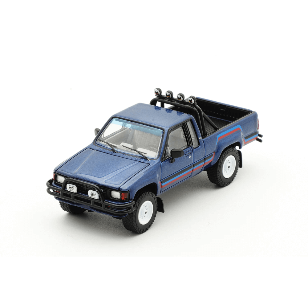 1985 Toyota Hilux SR5 Xtracab GCD 1/64