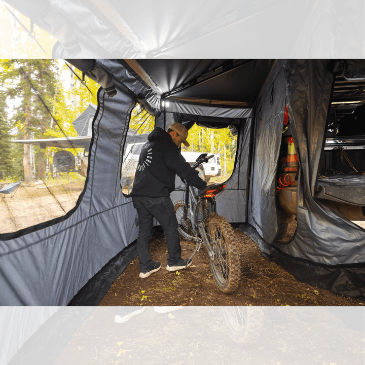 270 Awning Room