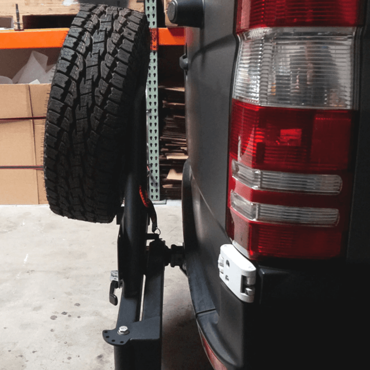 UltraSwing™ Mega-Fit Spare Tire Hitch Mount