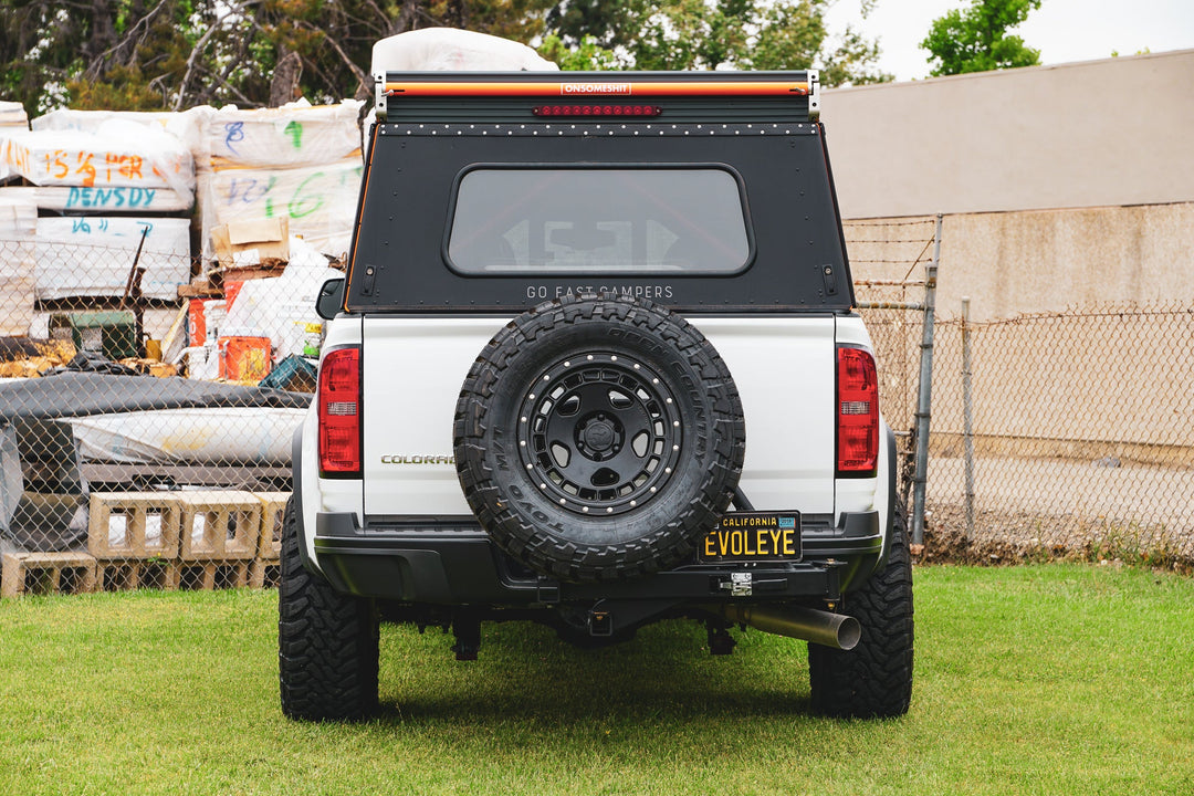 UltraSwing™ Multi-Fit Spare Tire Hitch Mount