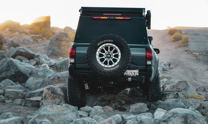 UltraSwing™ Multi-Fit Spare Tire Hitch Mount