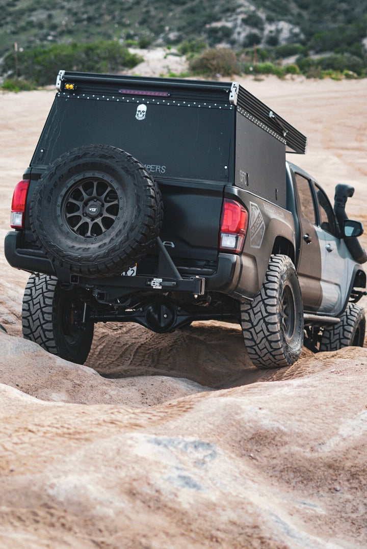 UltraSwing™ Multi-Fit Spare Tire Hitch Mount