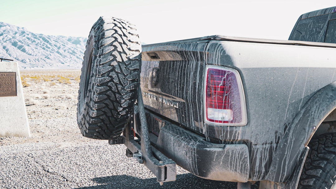 UltraSwing® Mega-Fit Spare Tire Hitch Mount