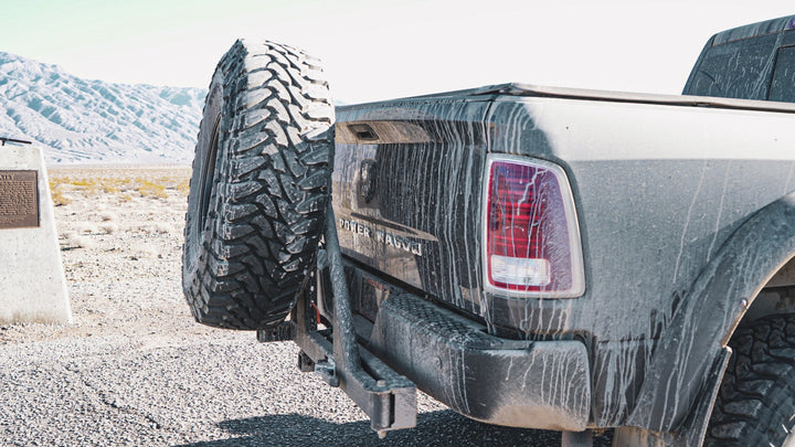 UltraSwing® Mega-Fit Spare Tire Hitch Mount