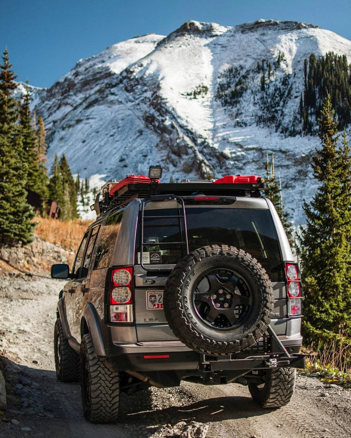 UltraSwing™ Multi-Fit Spare Tire Hitch Mount