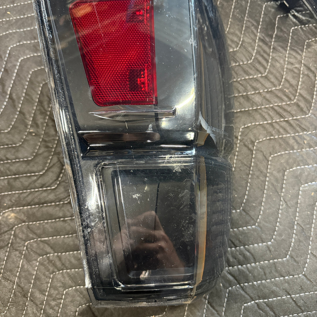 [OPEN BOX] Light Bar LED Tail Lights Fits 2016-2023 Toyota Tacoma