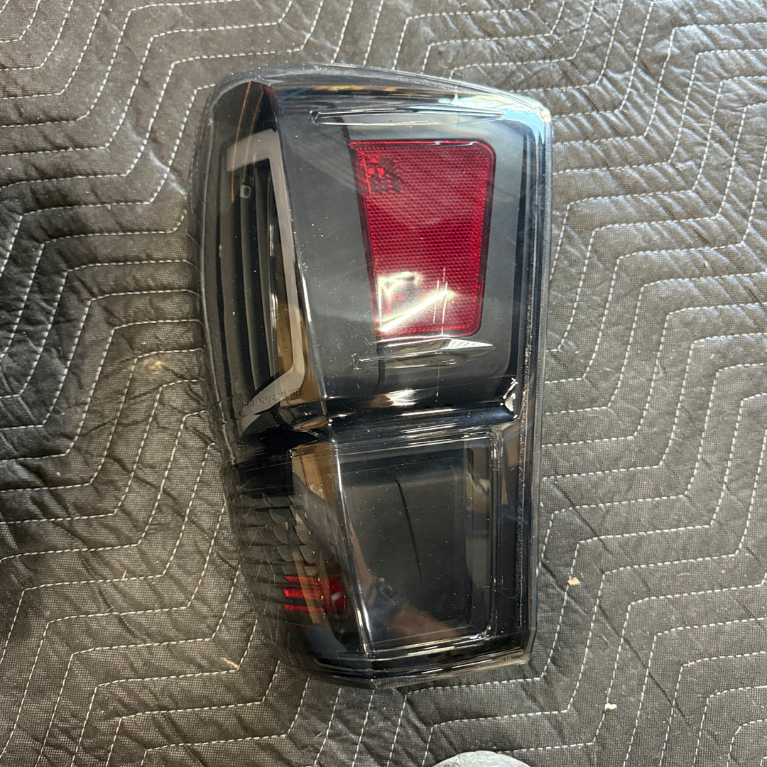 [OPEN BOX] Light Bar LED Tail Lights Fits 2016-2023 Toyota Tacoma