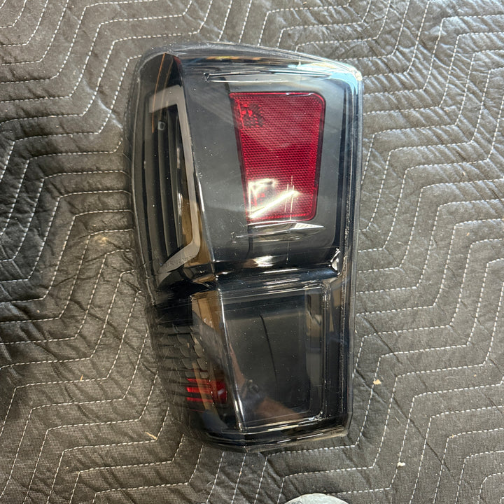[OPEN BOX] Light Bar LED Tail Lights Fits 2016-2023 Toyota Tacoma