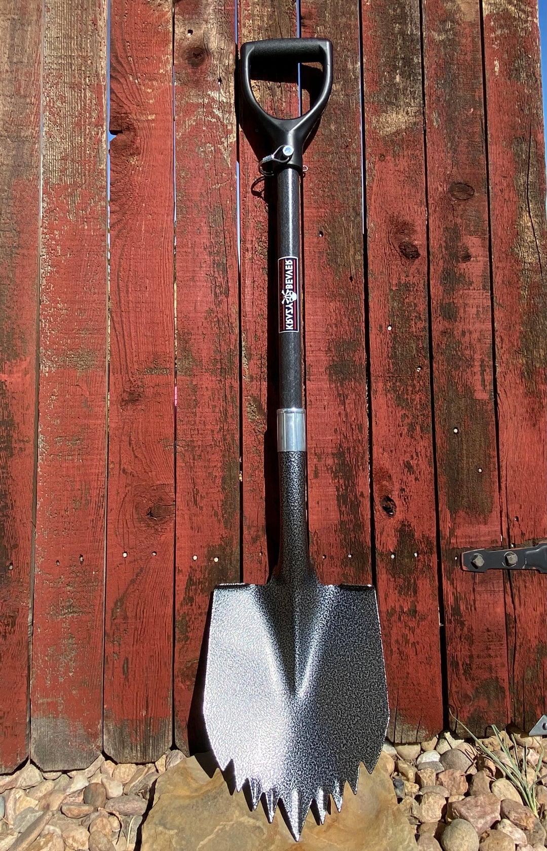 Krazy Beaver Shovel | Silver Vein Head / Black Handle