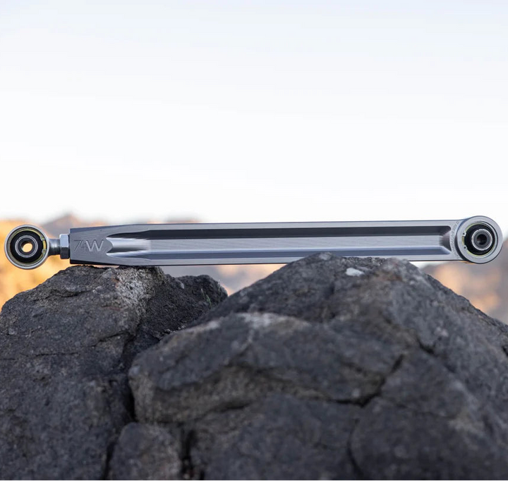 New-Gen Toyota Billet Rear Lower Links 2024+ Toyota Tacoma 