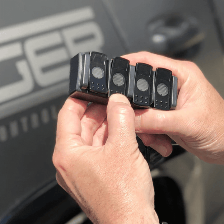 TRIGGER 4 PLUS Wireless Accessory Control System