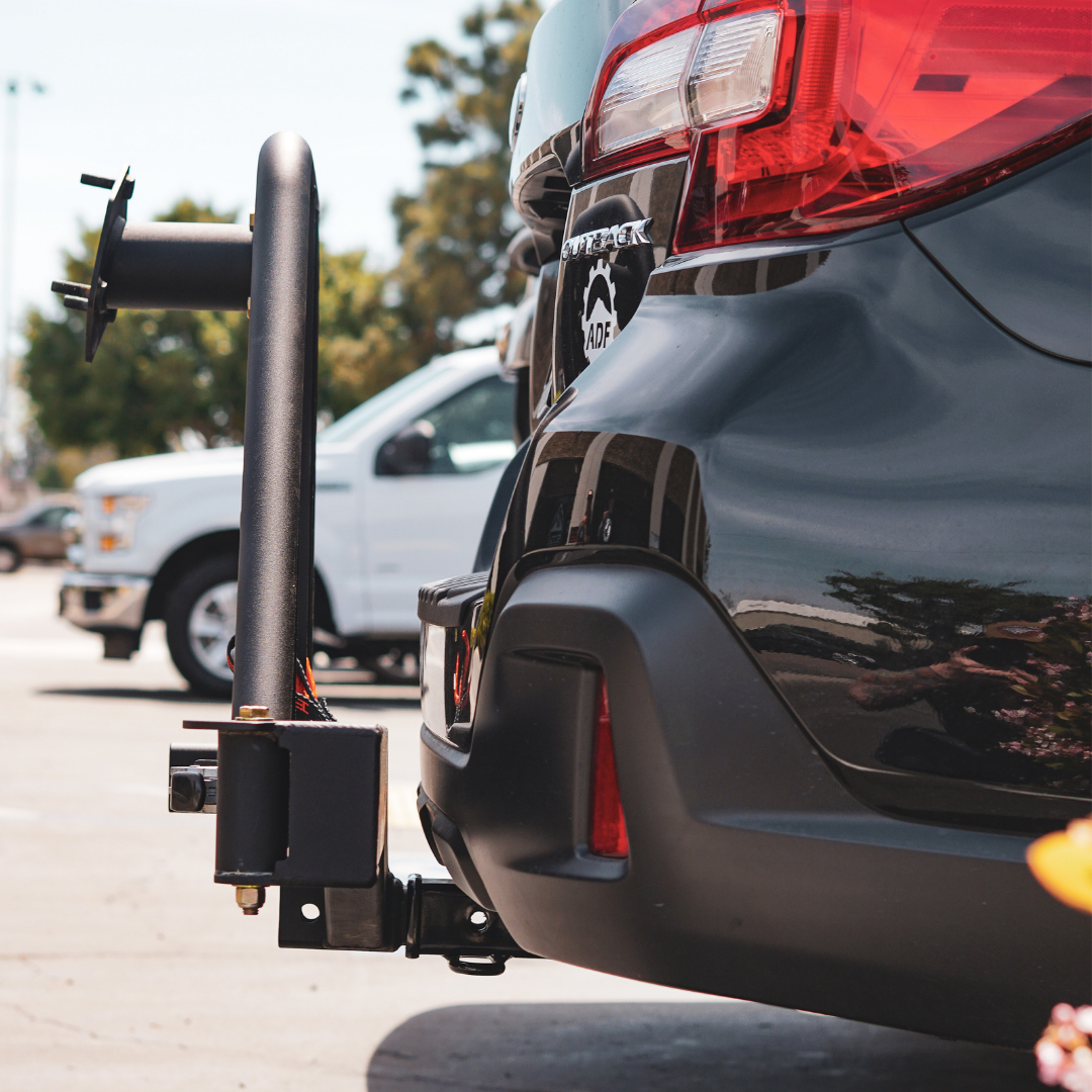 UltraSwing™ Multi-Fit Spare Tire Hitch Mount
